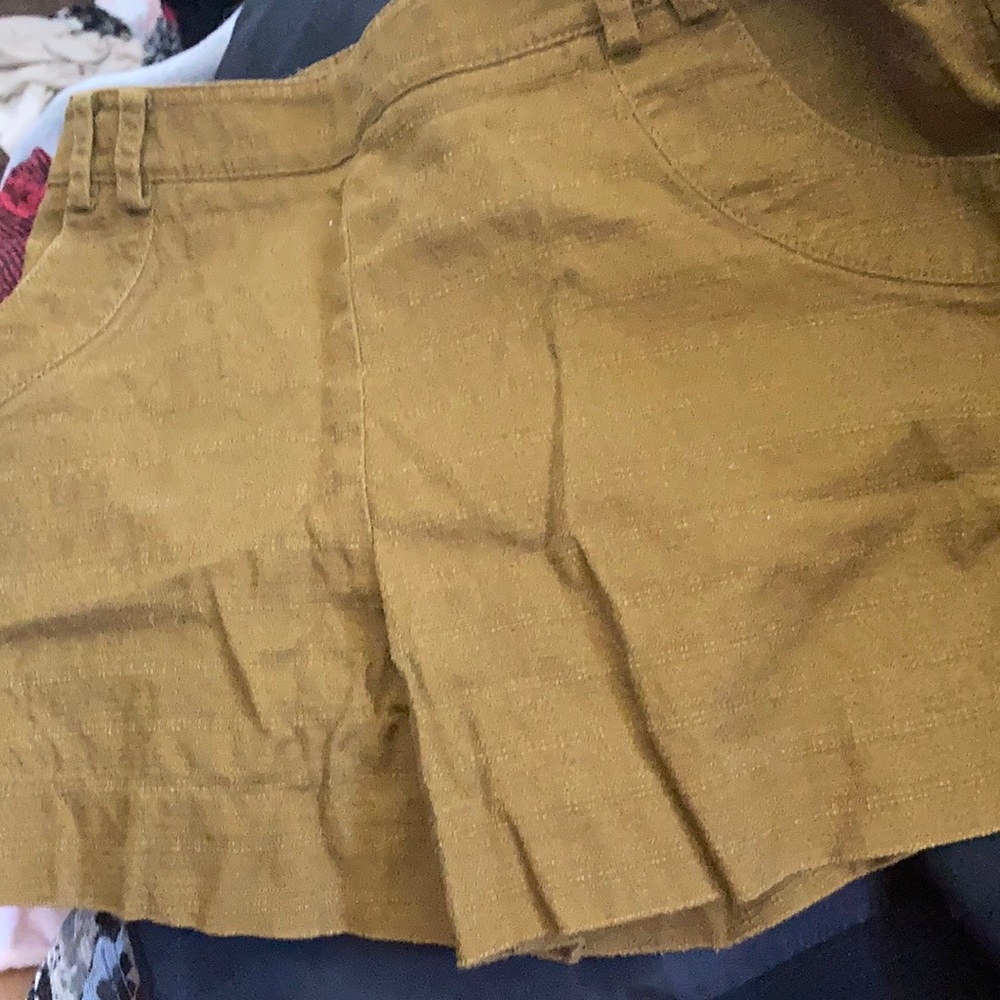 FINAL MARKDOWN Elevenses ladies shorts 6p